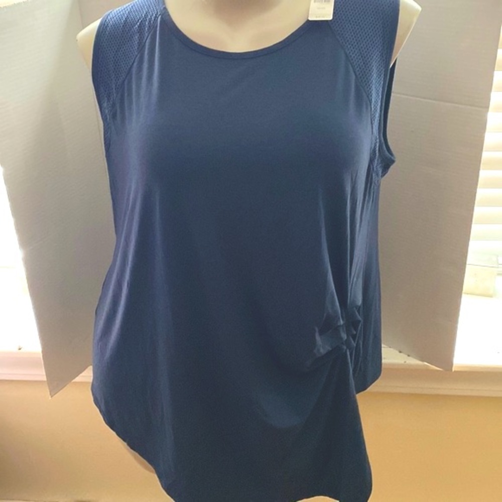 Livi Active Sleeveless Top NWT